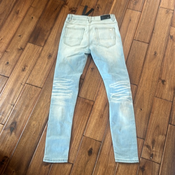 Amiri NEW with tag men’s size 30, pink bandana patchwork jeans. - Picture 3 of 8